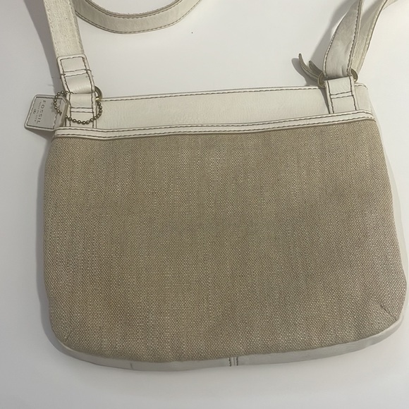 Fossil leather and canvas crossbody - Picture 4 of 7